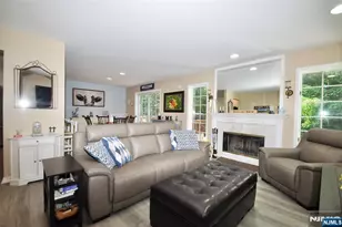 18 Bradshaw Ct B3, Hillsdale, NJ 07642 - Photo 4