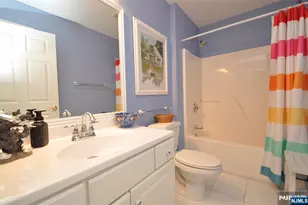 18 Bradshaw Ct B3, Hillsdale, NJ 07642 - Photo 22