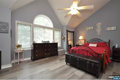 18 Bradshaw Court B3 #B3, Hillsdale, NJ 07642 - Photo 18