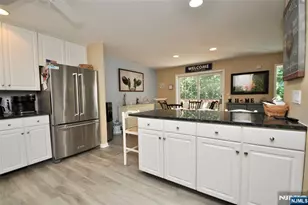 18 Bradshaw Ct B3, Hillsdale, NJ 07642 - Photo 12