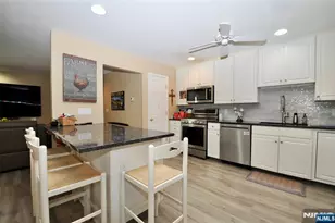 18 Bradshaw Ct B3, Hillsdale, NJ 07642 - Photo 10