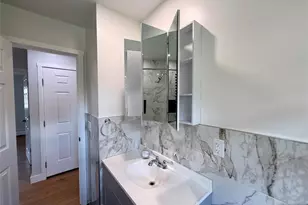 38 Cottage Pl, Garfield, NJ 07026 - Photo 18