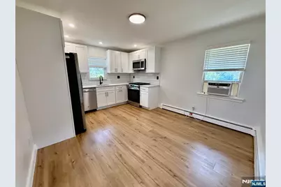 38 Cottage Place 2 #2, Garfield, NJ 07026 - Photo 6