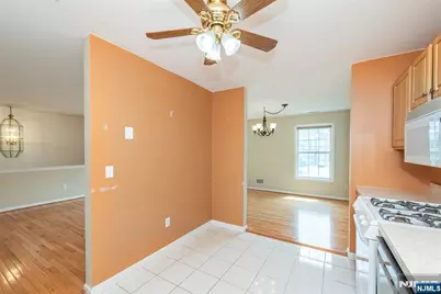 38 Chanda Court D038 #D038, Clifton, NJ 07012 - Photo 10