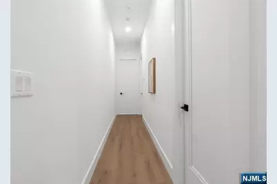 491 Broadway 202 #202, Bayonne, NJ 07002 - Photo 16