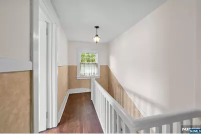 163 W Midland Avenue, Paramus, NJ 07652 - Photo 28