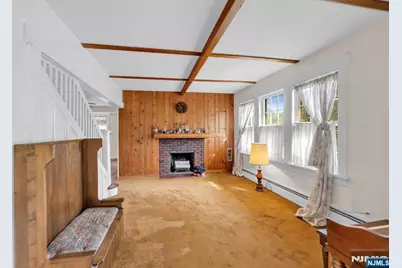 163 W Midland Avenue, Paramus, NJ 07652 - Photo 12