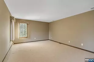 88 Van Blarcom Ln, Wyckoff Township, NJ 07481 - Photo 20