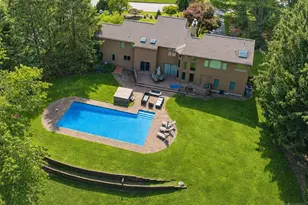 88 Van Blarcom Ln, Wyckoff Township, NJ 07481 - Photo 2