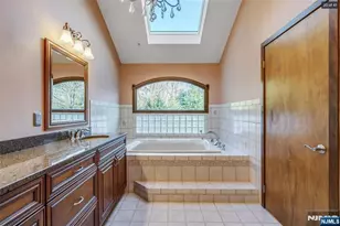 88 Van Blarcom Ln, Wyckoff Township, NJ 07481 - Photo 18