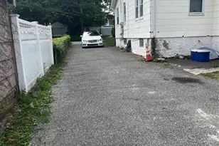 85 Summit St, Bergenfield, NJ 07621 - Photo 12
