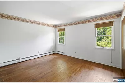 308 Ross Avenue, Hackensack, NJ 07601 - Photo 28