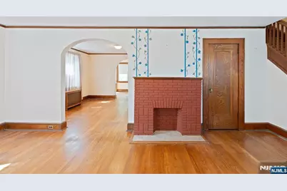 446 Marlboro Road, Wood Ridge, NJ 07075 - Photo 2