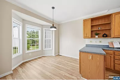 575 Coventry Drive, Nutley, NJ 07110 - Photo 6