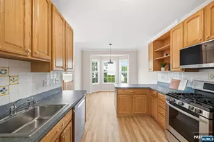 575 Coventry Dr, Nutley, NJ 07110 - Photo 12