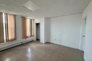 525 Harrison Ave 2F, Harrison, NJ 07029 - Photo 6
