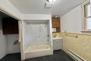 525 Harrison Ave 2F, Harrison, NJ 07029 - Photo 10