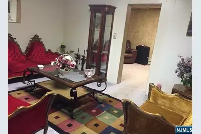 525 Harrison Avenue 2F #2F, Harrison, NJ 07029 - Photo 6
