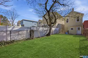 139 51st St, Bayonne, NJ 07002 - Photo 22