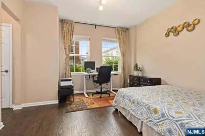 44 Truman Drive, Wood Ridge, NJ 07075 - Photo 8