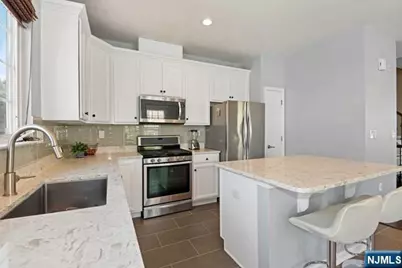44 Truman Drive, Wood Ridge, NJ 07075 - Photo 22