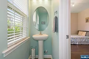 44 Truman Dr, Wood Ridge, NJ 07075 - Photo 10