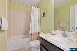 44 Truman Dr, Wood Ridge, NJ 07075 - Photo 38