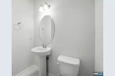 18 Litchfield Lane, Fair Lawn, NJ 07410 - Photo 26