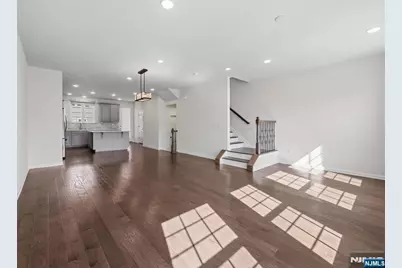 18 Litchfield Lane, Fair Lawn, NJ 07410 - Photo 22