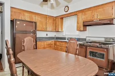 391 Macarthur Avenue, Garfield, NJ 07026 - Photo 28
