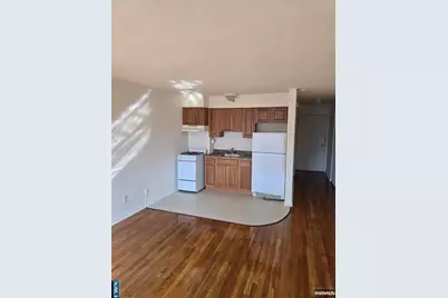 475 Grand 1F #1F, Palisades Park, NJ 07650 - Photo 1