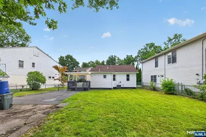 50 Kinzley Street, South Hackensack Township, NJ 07606 - Photo 4