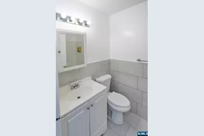 464-466 16th Street, Newark, NJ 07103 - Photo 10