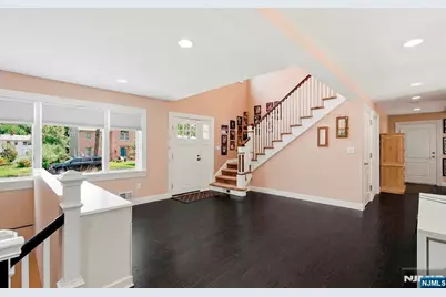2604 Cleveland Avenue, Washington Township, NJ 07676 - Photo 6