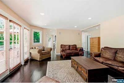 2604 Cleveland Avenue, Washington Township, NJ 07676 - Photo 14