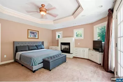 2604 Cleveland Avenue, Washington Township, NJ 07676 - Photo 18