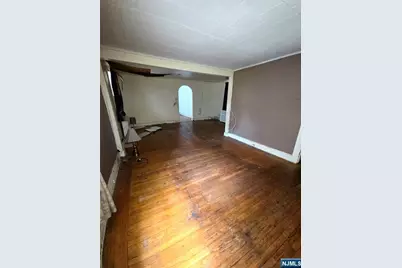 254 Glenwood Avenue, East Orange, NJ 07017 - Photo 6