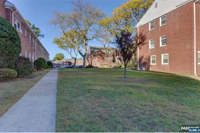 255 Bogert 2A #2A, River Edge, NJ 07661 - Photo 20
