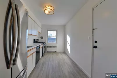 255 Bogert 2A #2A, River Edge, NJ 07661 - Photo 8
