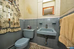 423 W Oakland Ave, Oakland, NJ 07436 - Photo 26