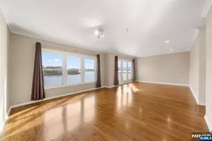 155 The Promenade, Edgewater, NJ 07020 - Photo 6