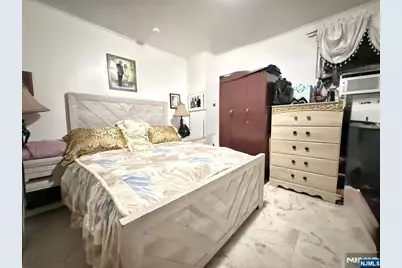 615 Summit Avenue, Union City, NJ 07087 - Photo 12