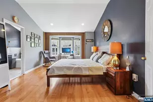 282 Roslyn Ct 282X, West New York, NJ 07093 - Photo 22