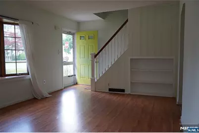 59 Pine Street, Midland Park, NJ 07432 - Photo 4