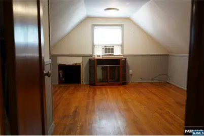 59 Pine Street, Midland Park, NJ 07432 - Photo 10