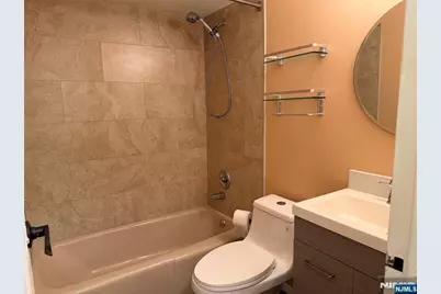 391 Union Avenue 387 #387, Belleville, NJ 07109 - Photo 10