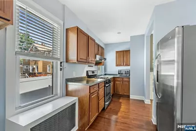 172 Cedar Street 1 #1, Ridgefield Park, NJ 07660 - Photo 10