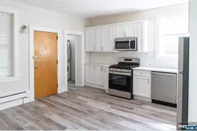 57 Glenridge Avenue 3R #3R, Montclair, NJ 07042 - Photo 2