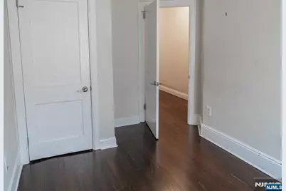 57 Glenridge Avenue 2R #2R, Montclair, NJ 07042 - Photo 10