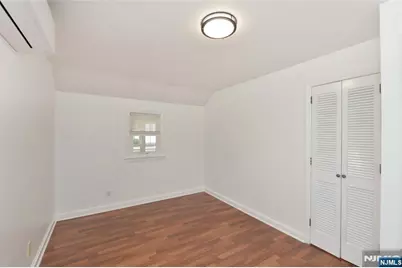 3-11 Lyons Avenue, Fair Lawn, NJ 07410 - Photo 12